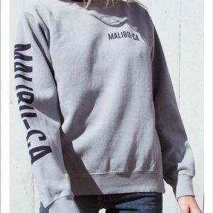Brandy Melville Malibu Sweater!!